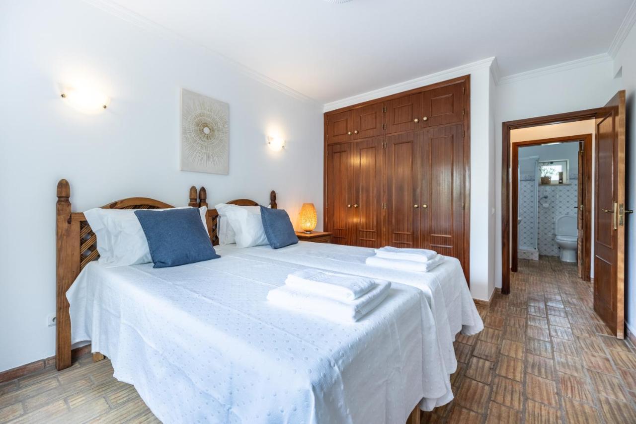 Coolhouses Luz, 3 Bed Linked House, Shared Pool, A Stone'S Throw Of The Sea, Casa Sirrah Zewnętrze zdjęcie