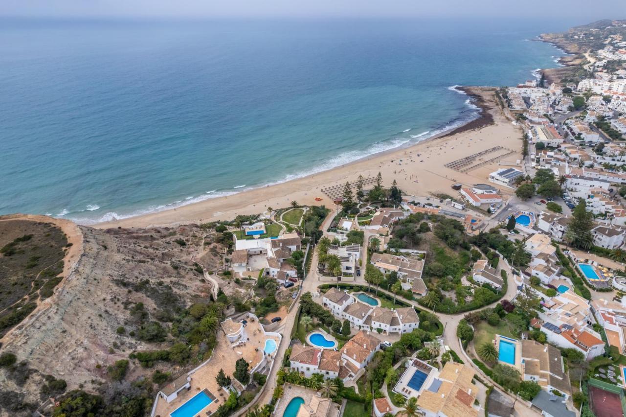 Coolhouses Luz, 3 Bed Linked House, Shared Pool, A Stone'S Throw Of The Sea, Casa Sirrah Zewnętrze zdjęcie